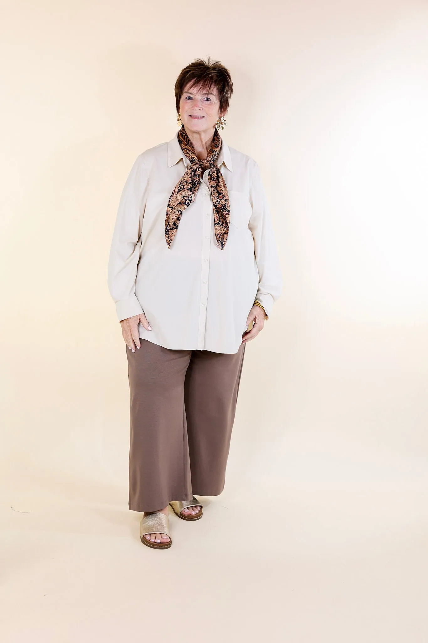 Confident Stride Cropped Wide Leg Pant in Dark Mocha Brown