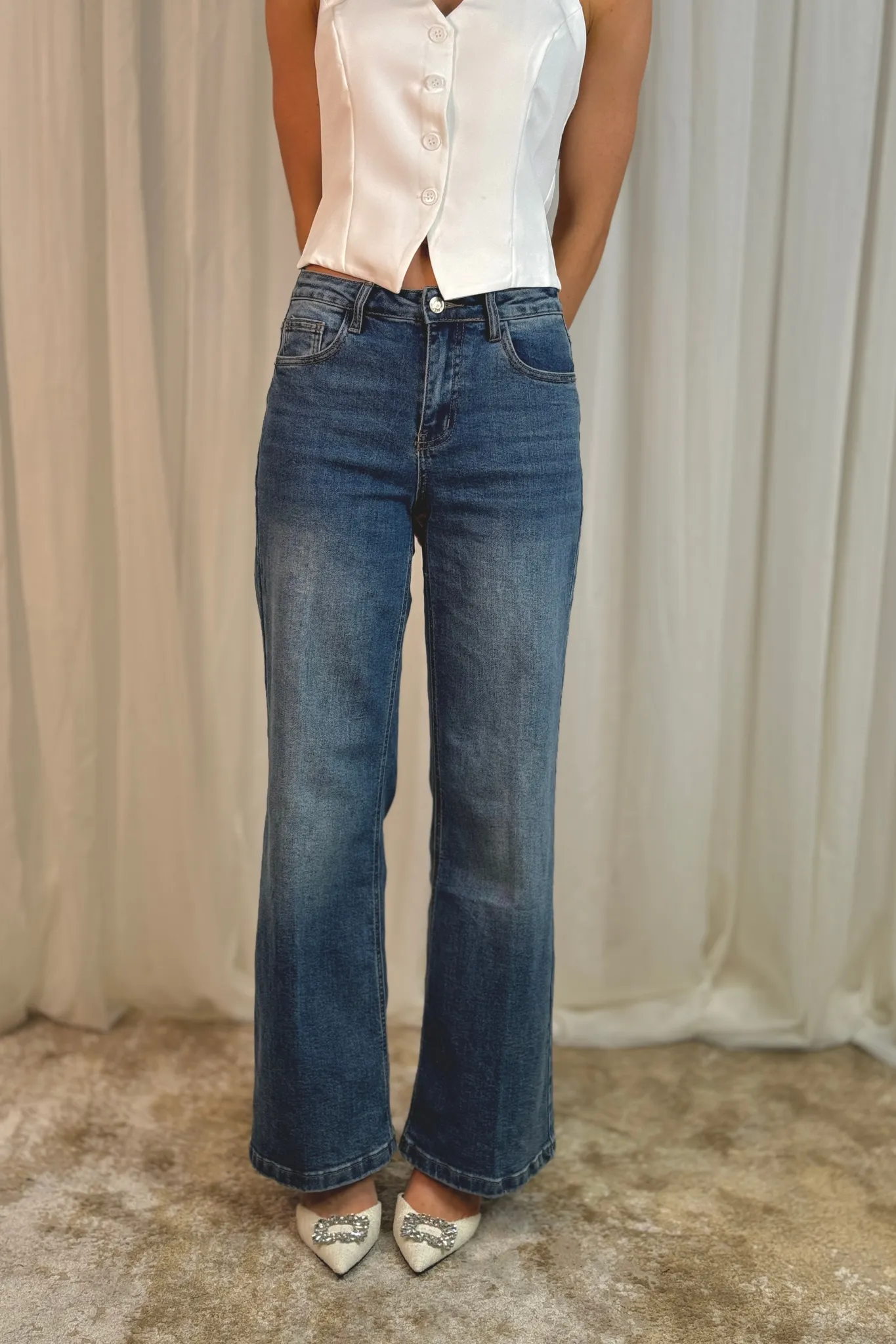 Kitty Wide Leg Jeans In Washed Denim