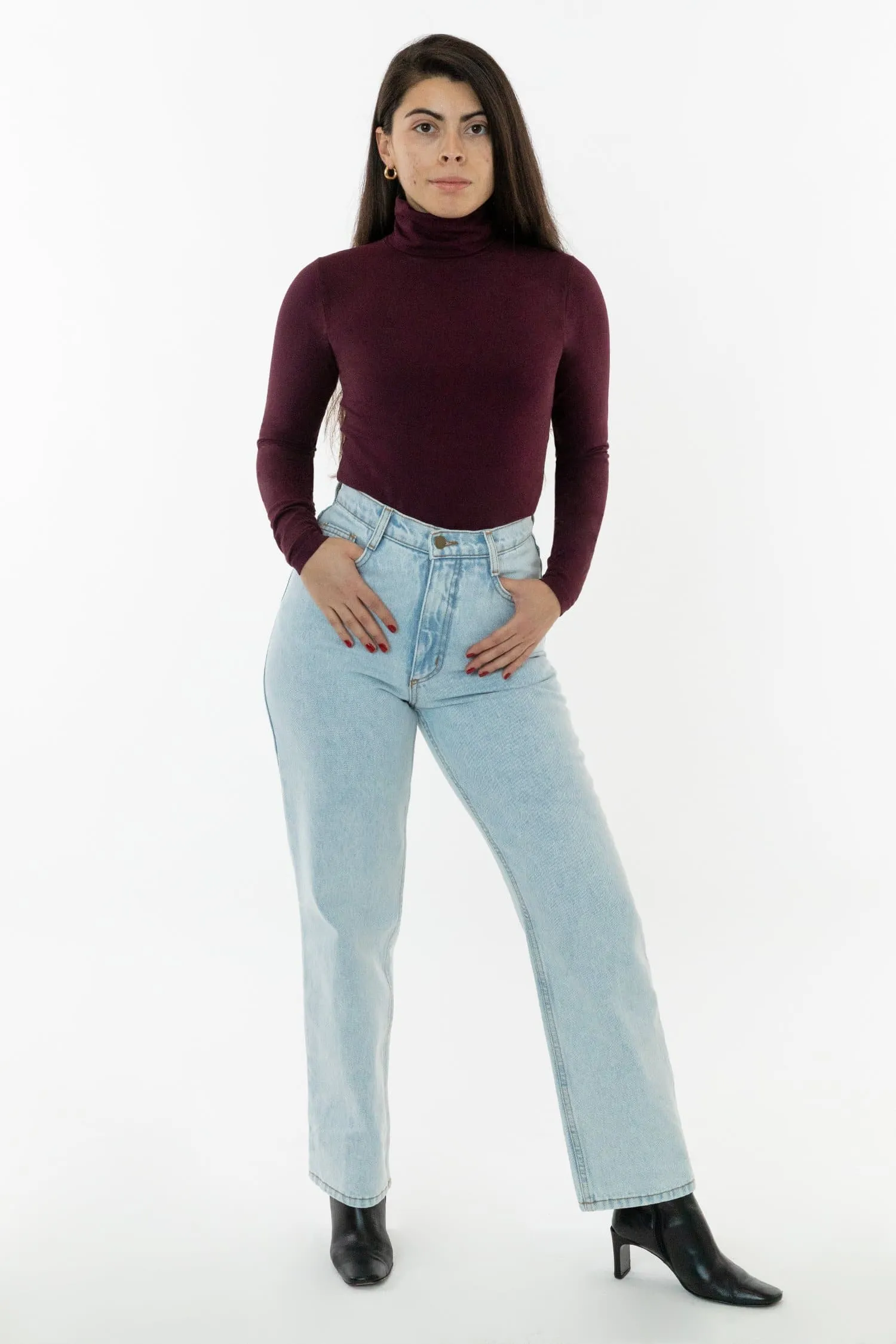 RDNW08 - Straight Leg High Waisted Jean