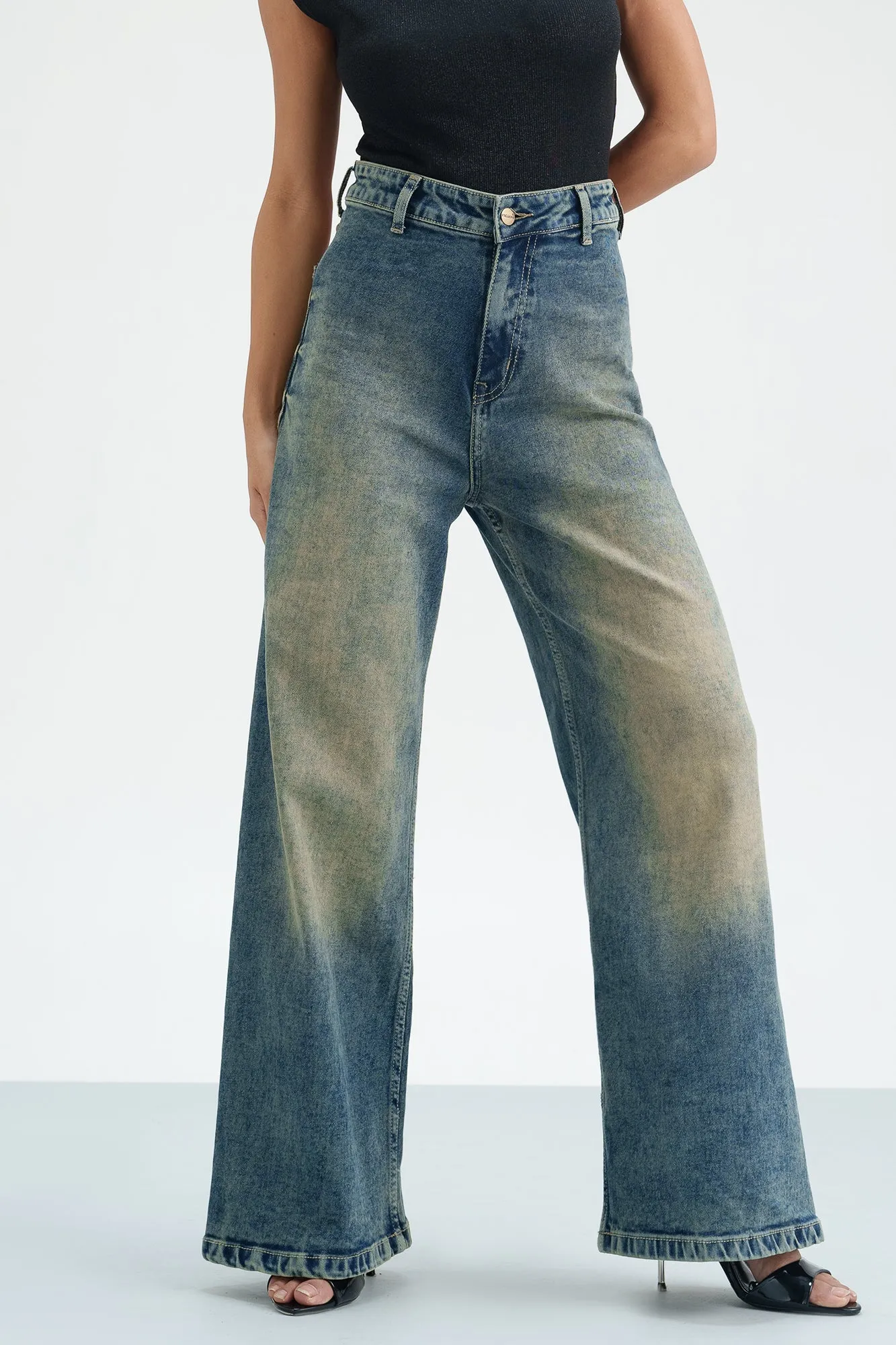 Rustic Rinse Retro Flare Stretch Jeans