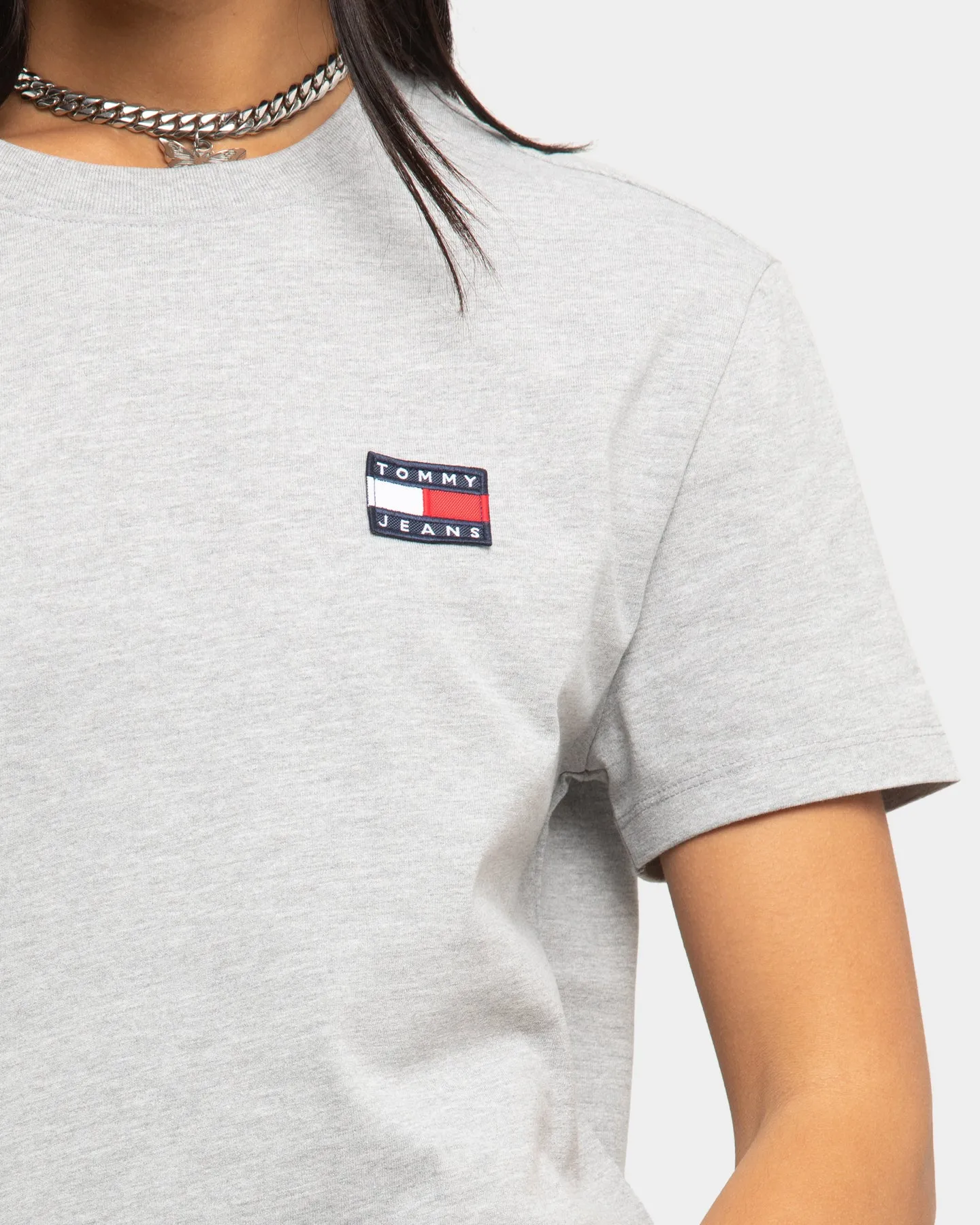 Tommy Jeans Women's TJW Tommy Badge T-Shirt Light Grey Heather